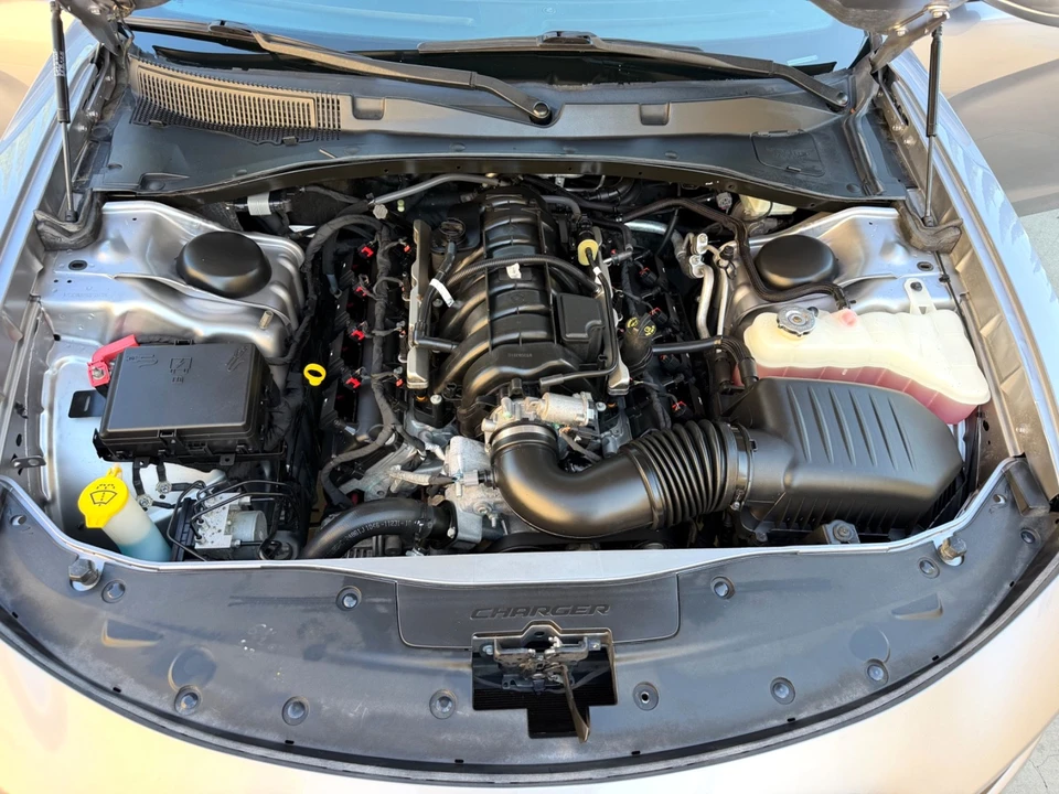 2016 Dodge Charger 7th Gen - Image 25 of 31