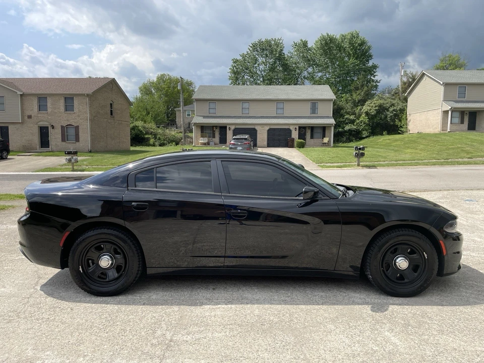 2016 Dodge Charger 7th Gen - Image 2 of 18