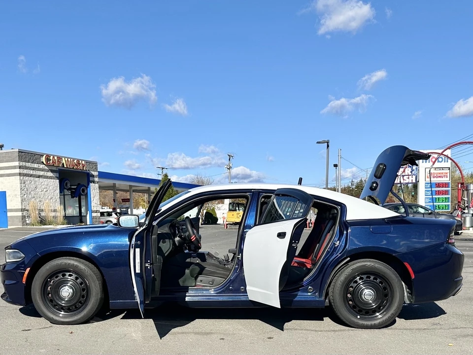 2016 Dodge Charger 7th Gen - Image 3 of 21