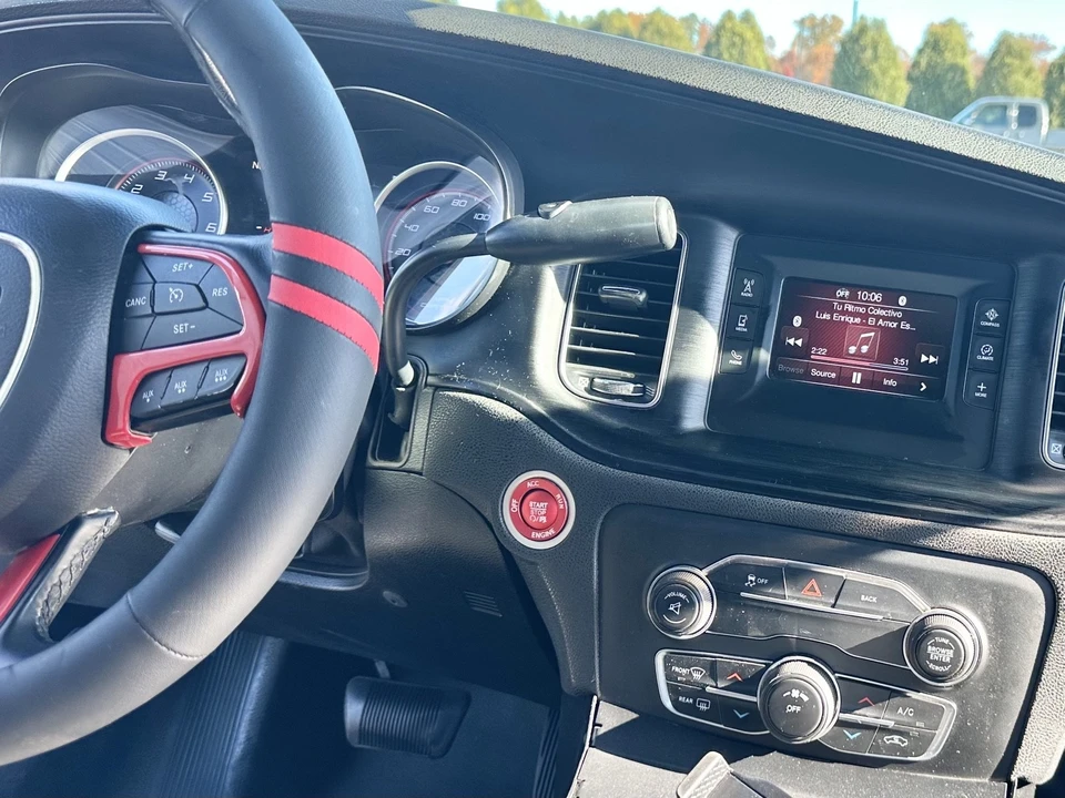 2016 Dodge Charger 7th Gen - Image 11 of 21