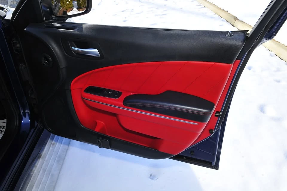 2016 Dodge Charger 7th Gen - Image 17 of 19