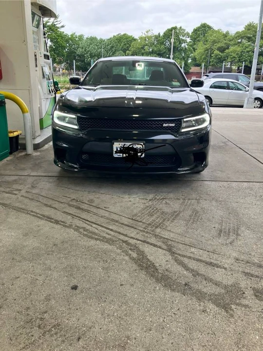 2016 Dodge Charger 7th Gen - Image 9 of 17
