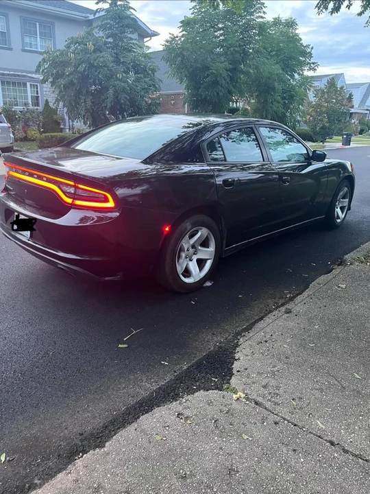 2016 Dodge Charger 7th Gen - Image 3 of 17