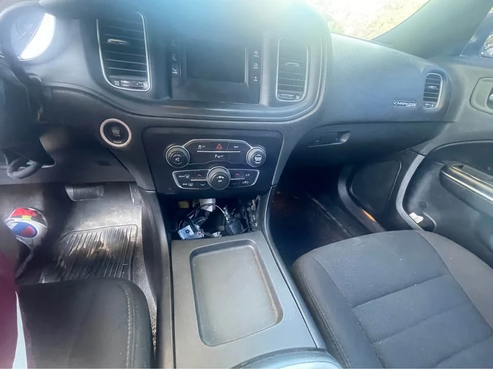 2016 Dodge Charger 7th Gen - Image 9 of 13