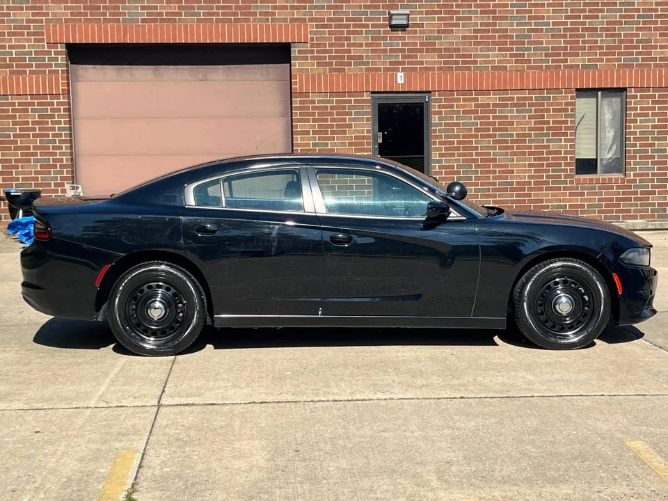 2016 Dodge Charger 7th Gen - Image 4 of 14