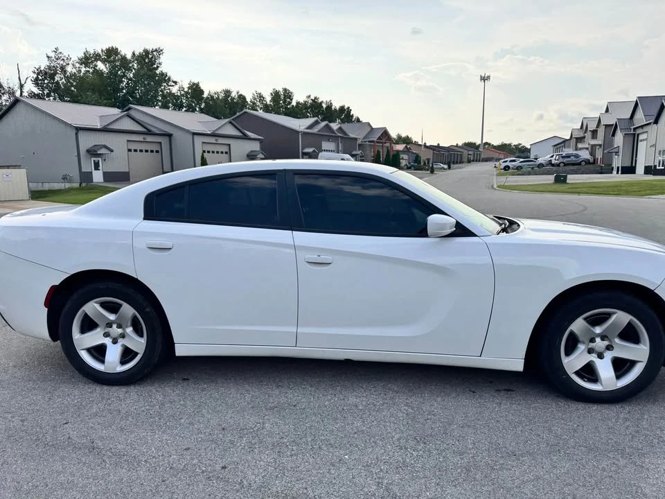 2016 Dodge Charger 7th Gen - Image 4 of 18