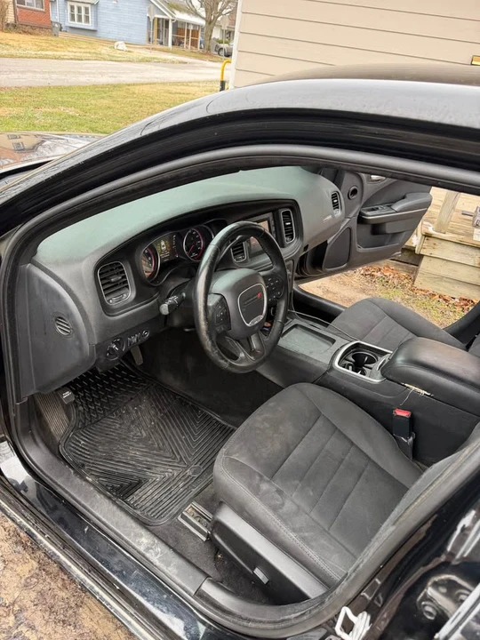 2016 Dodge Charger 7th Gen - Image 16 of 20