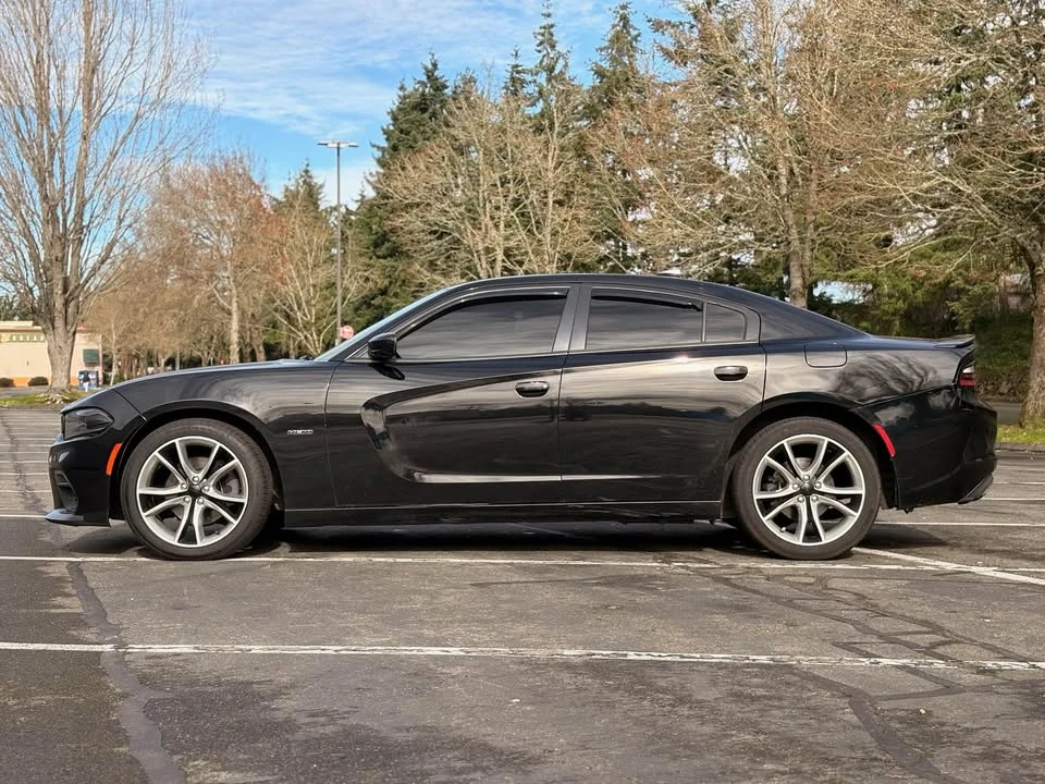 2016 Dodge Charger 7th Gen - Image 2 of 15