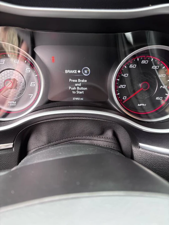 2016 Dodge Charger 7th Gen - Image 14 of 24