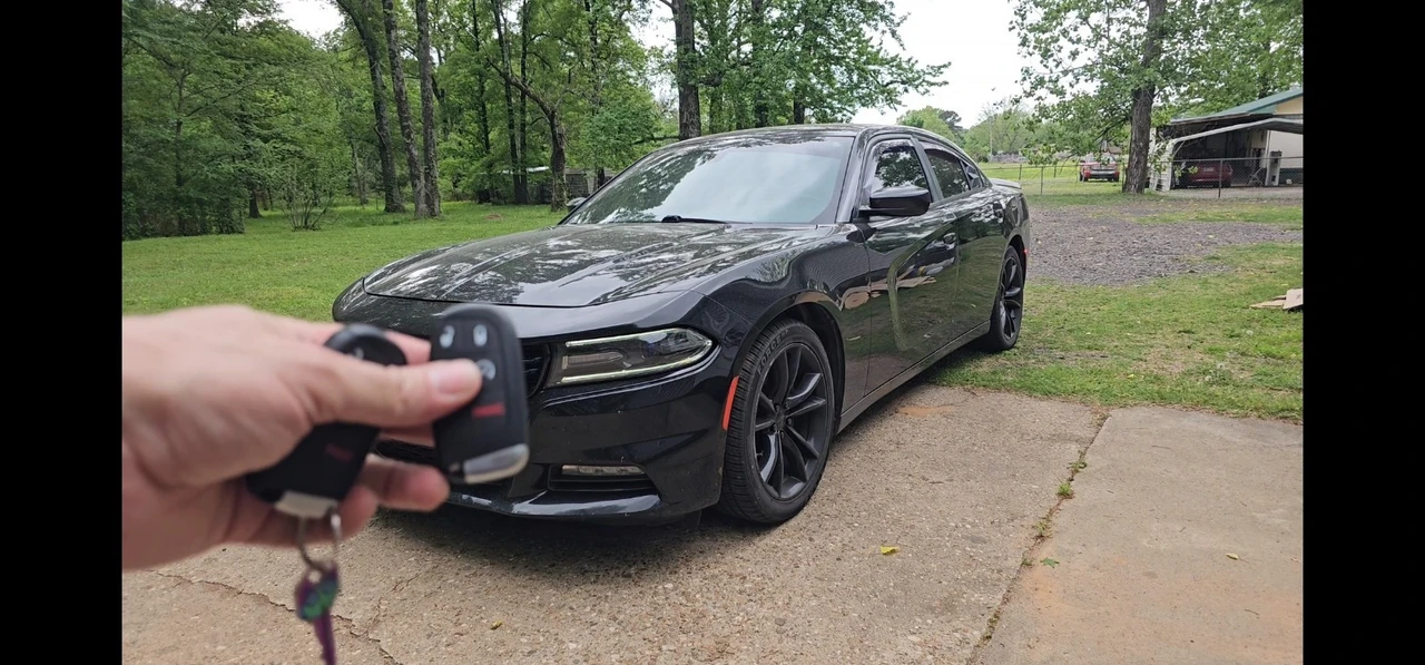2016 Dodge Charger 7th Gen - Image 10 of 20