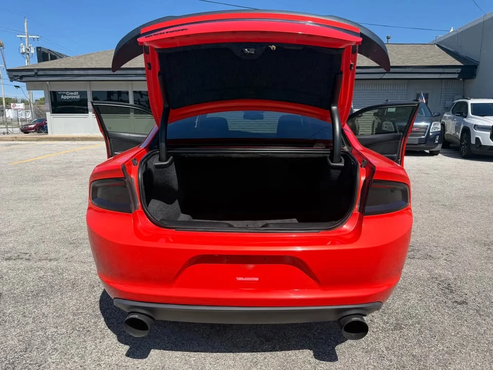 2016 Dodge Charger 7th Gen - Image 17 of 20