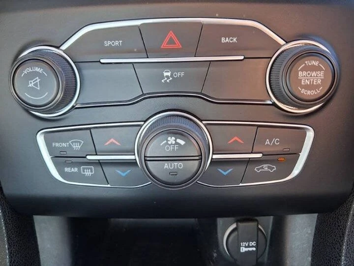 2016 Dodge Charger 7th Gen - Image 13 of 20
