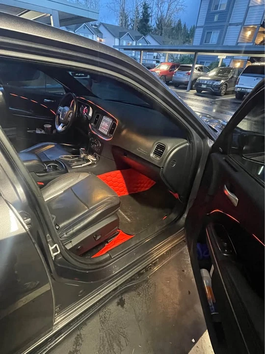 2016 Dodge Charger 7th Gen - Image 3 of 7