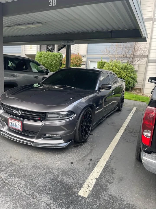2016 Dodge Charger 7th Gen - Image 2 of 7