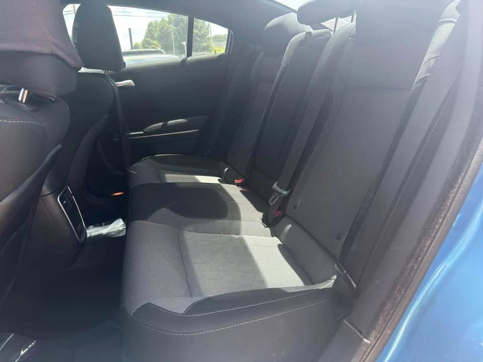 2016 Dodge Charger 7th Gen - Image 13 of 17