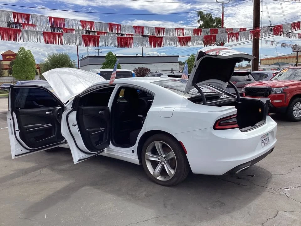 2016 Dodge Charger 7th Gen - Image 9 of 20