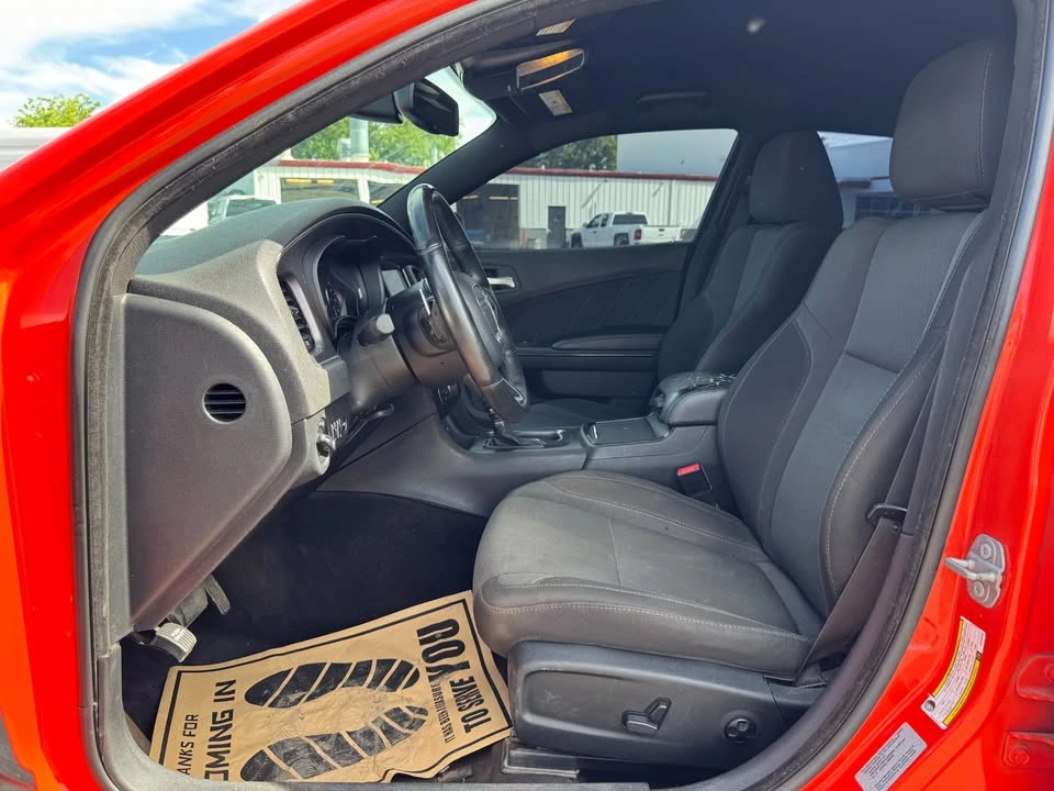 2016 Dodge Charger 7th Gen - Image 15 of 20