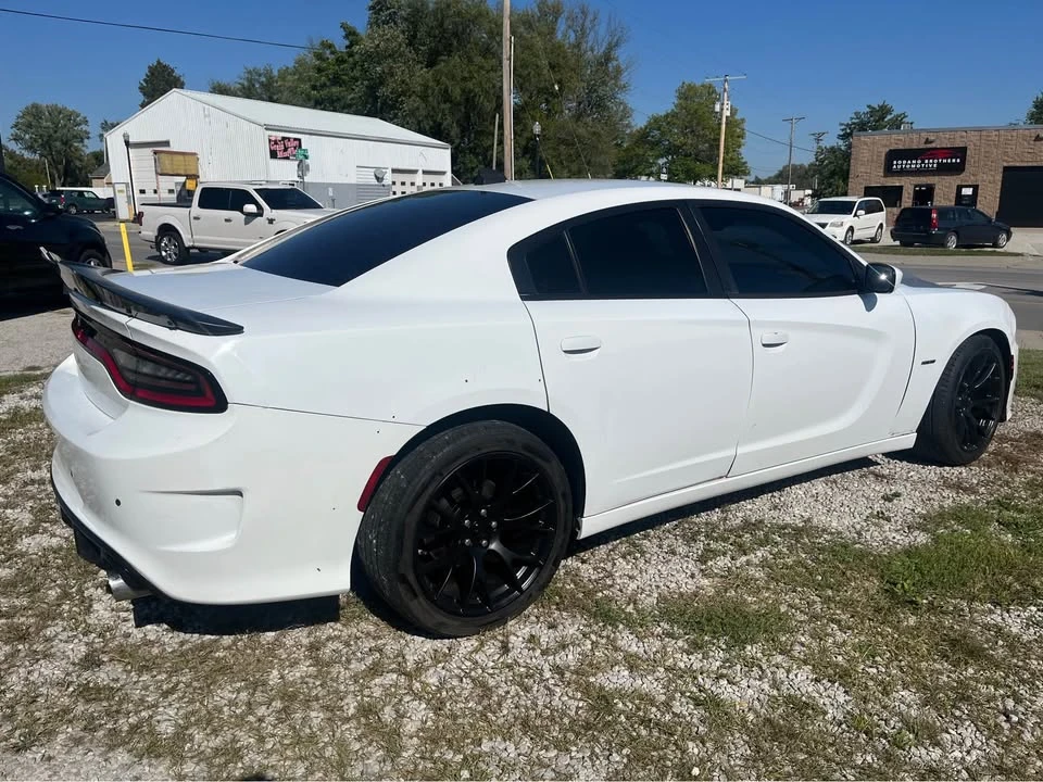2016 Dodge Charger 7th Gen - Image 3 of 8
