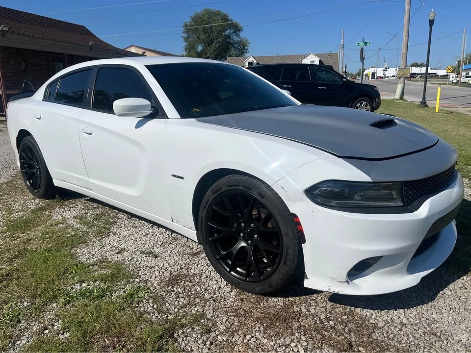 2016 Dodge Charger 7th Gen - Image 2 of 8