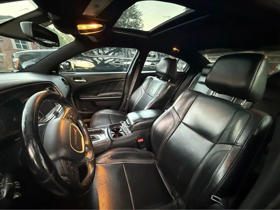 2016 Dodge Charger 7th Gen - Image 8 of 11