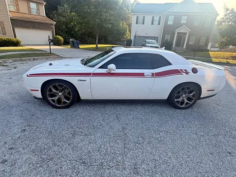 2016 Dodge Charger R/T Plus Sedan 4D