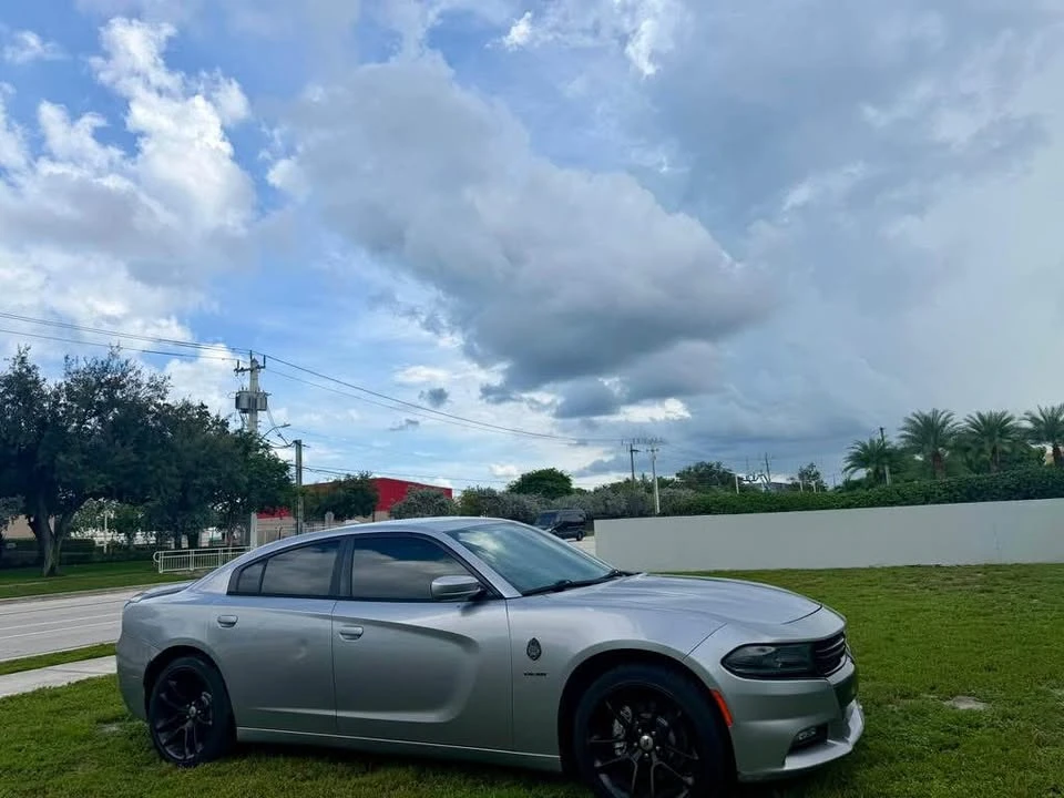 2016 Dodge Charger 7th Gen - Image 3 of 10