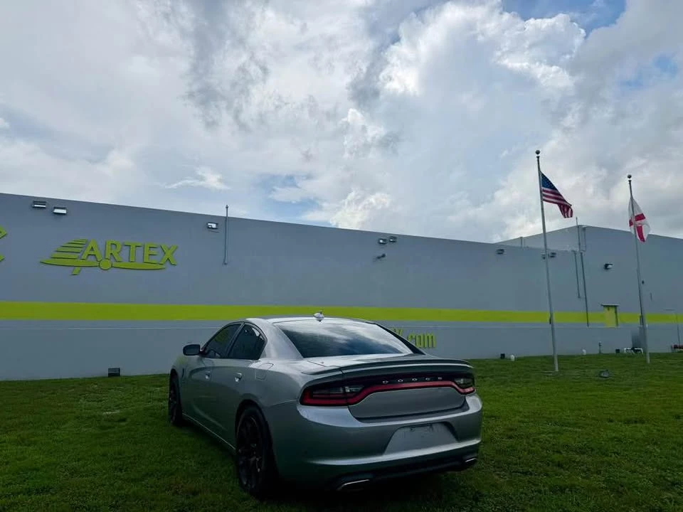 2016 Dodge Charger 7th Gen - Image 4 of 10