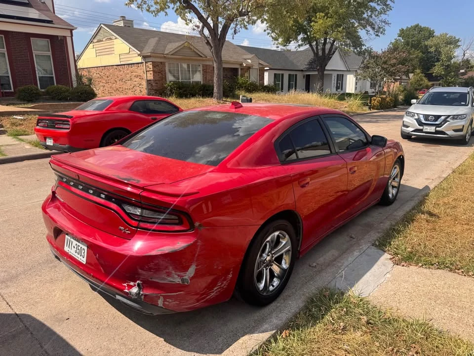 2016 Dodge Charger 7th Gen - Image 2 of 4