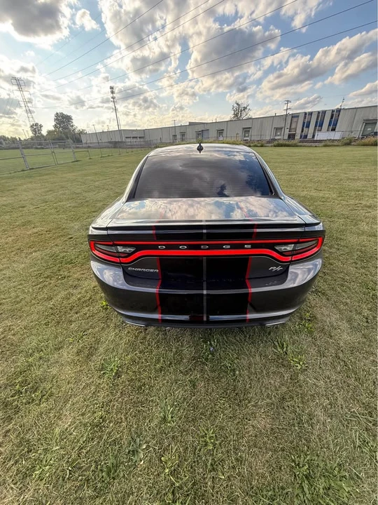 2016 Dodge Charger 7th Gen - Image 9 of 16