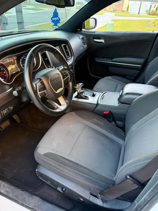 2016 Dodge Charger 7th Gen - Image 13 of 14