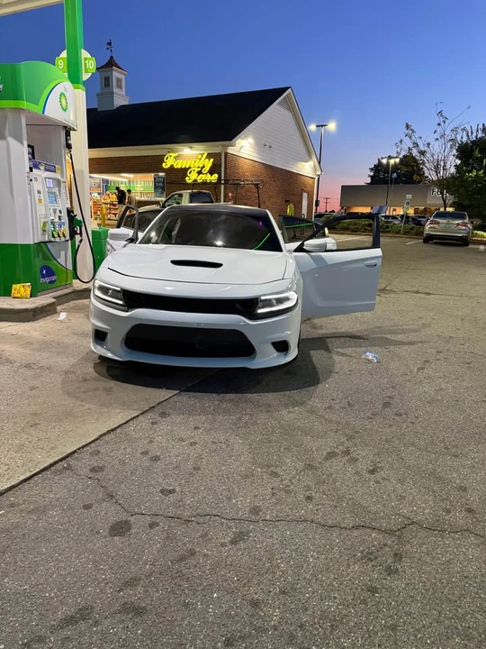 2016 Dodge Charger 7th Gen - Image 6 of 14