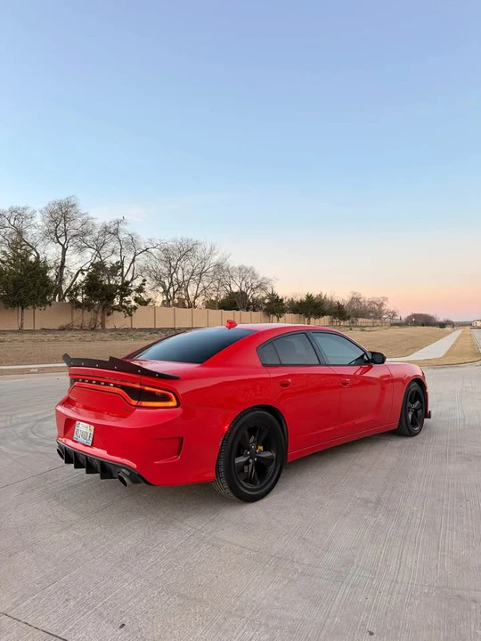 2016 Dodge Charger 7th Gen - Image 4 of 16