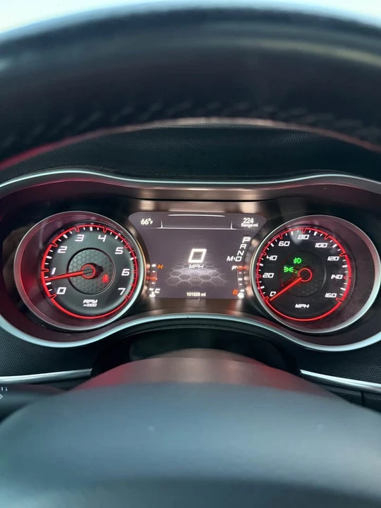 2016 Dodge Charger 7th Gen - Image 13 of 16