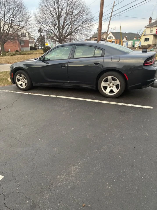 2016 Dodge Charger 7th Gen - Image 9 of 10