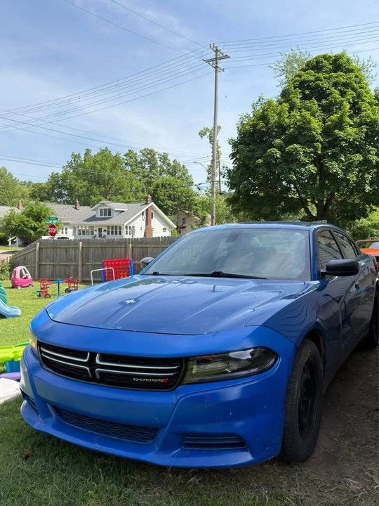 2016 Dodge Charger 7th Gen - Image 2 of 8