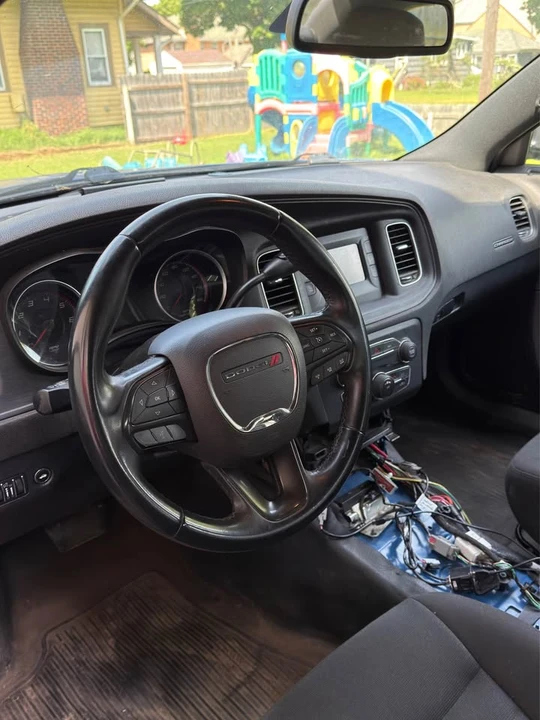 2016 Dodge Charger 7th Gen - Image 3 of 8