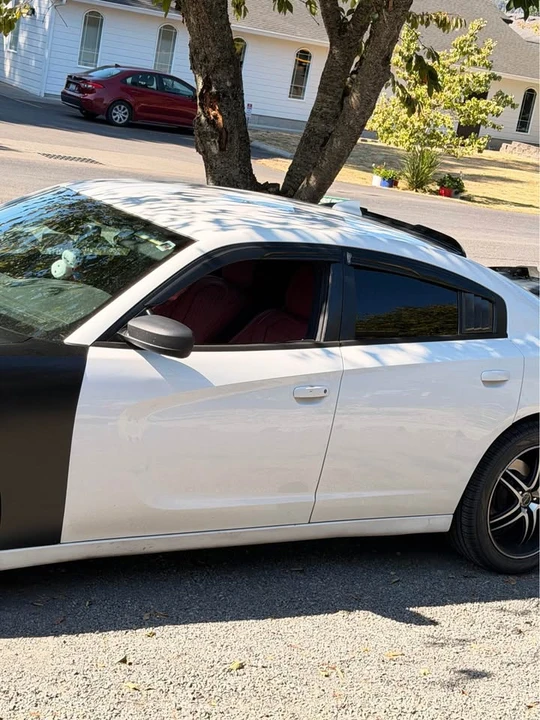 2016 Dodge Charger 7th Gen - Image 3 of 10