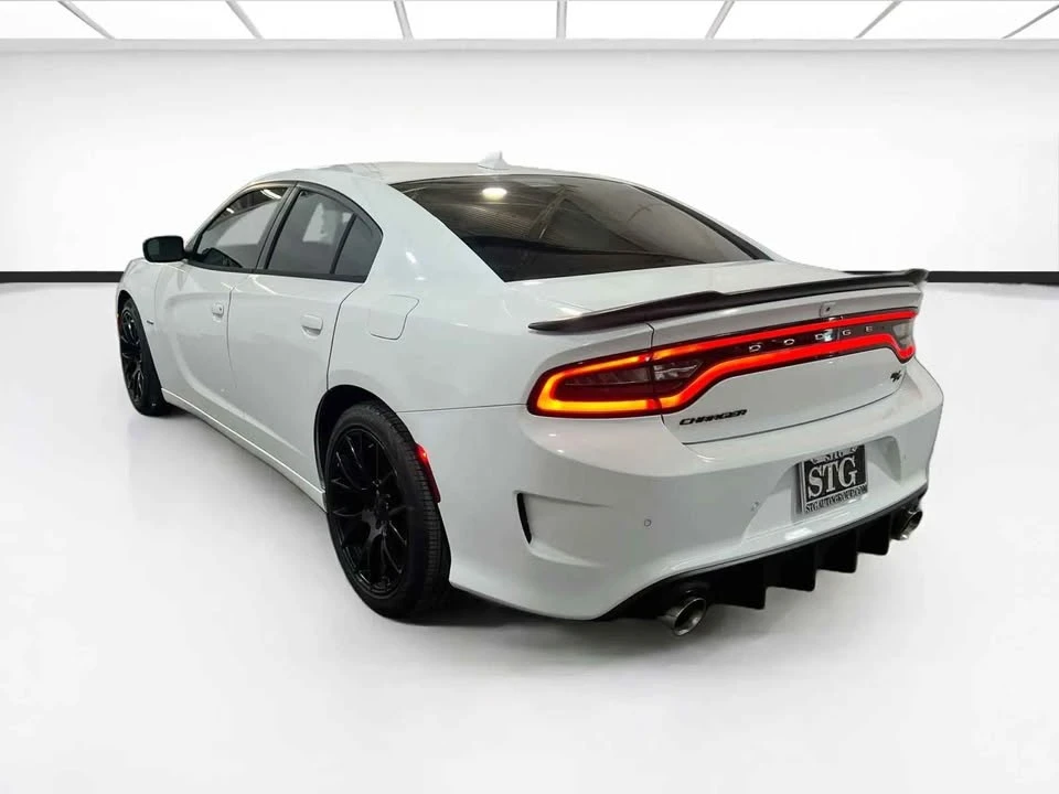 2016 Dodge Charger 7th Gen - Image 5 of 9