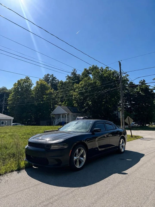 2016 Dodge Charger 7th Gen - Image 2 of 20