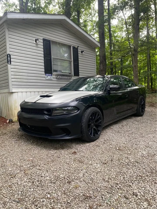 2016 Dodge Charger 7th Gen - Image 2 of 3
