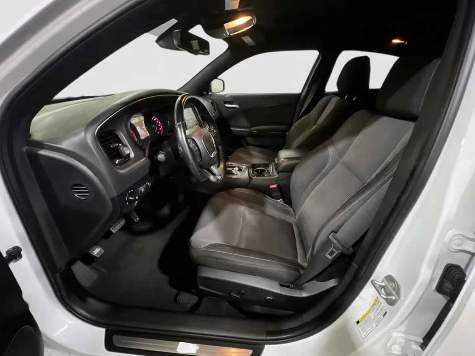2016 Dodge Charger 7th Gen - Image 7 of 9