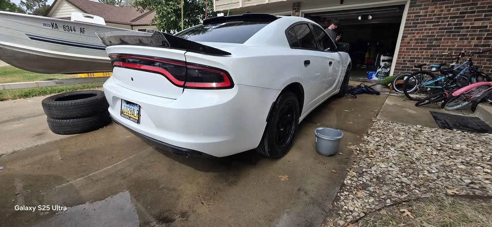 2016 Dodge Charger 7th Gen - Image 5 of 15
