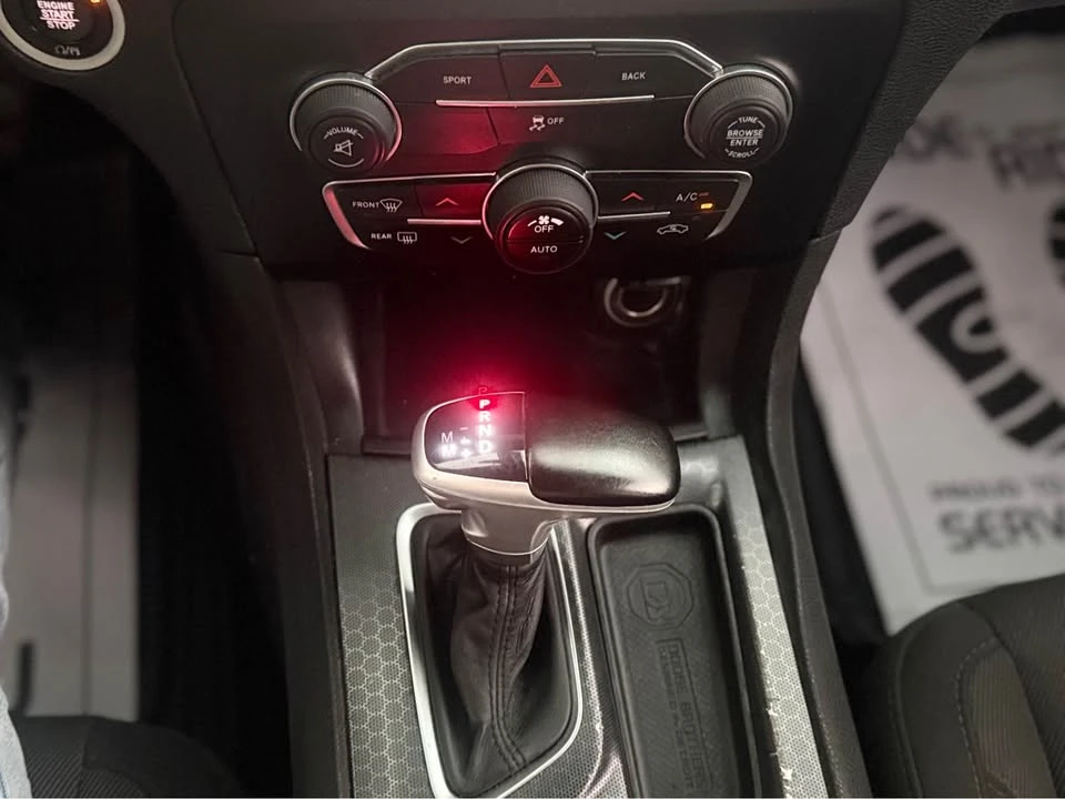 2016 Dodge Charger 7th Gen - Image 15 of 20