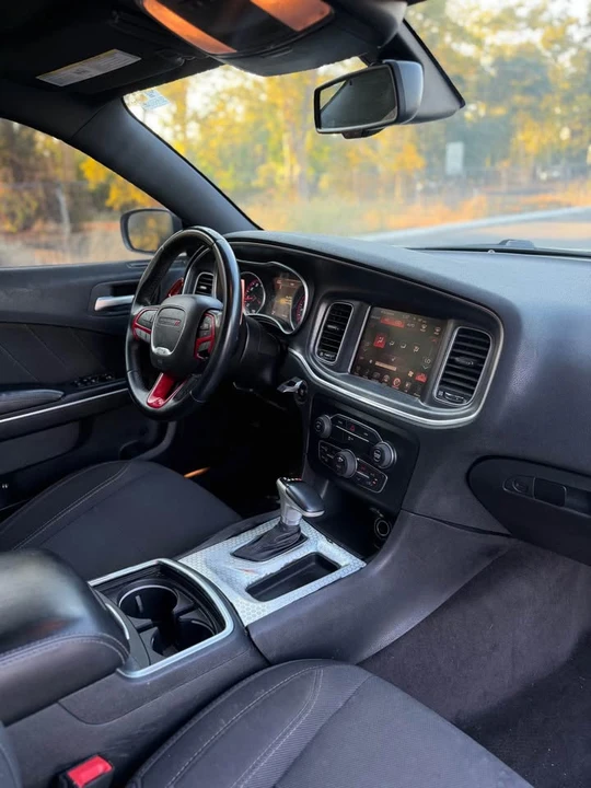 2016 Dodge Charger 7th Gen - Image 10 of 13