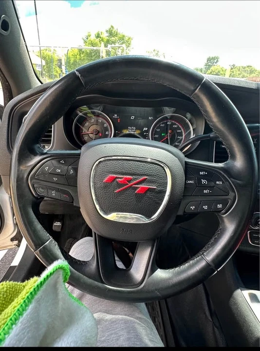 2016 Dodge Charger 7th Gen - Image 3 of 3