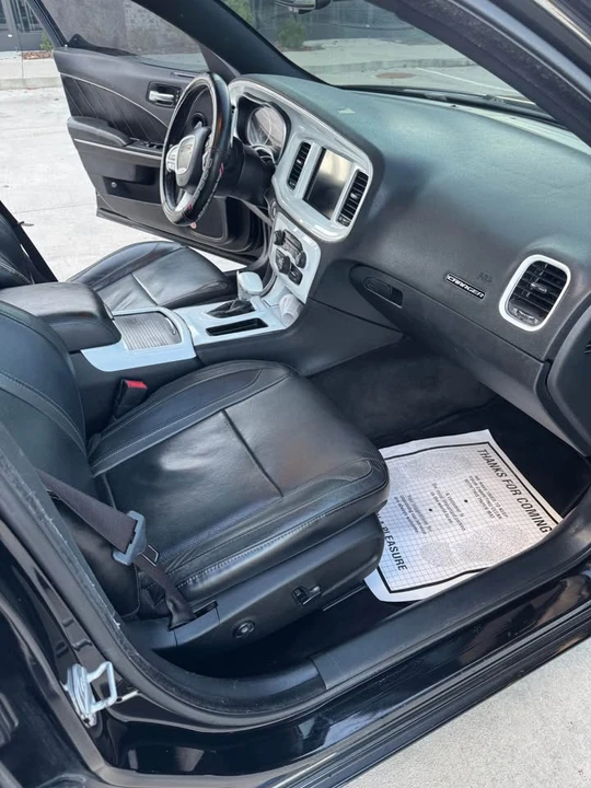 2016 Dodge Charger 7th Gen - Image 11 of 20