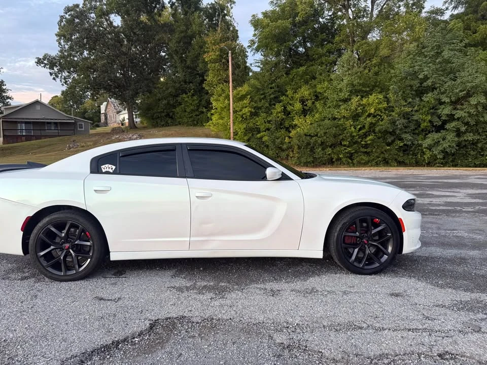 2016 Dodge Charger 7th Gen - Image 7 of 11