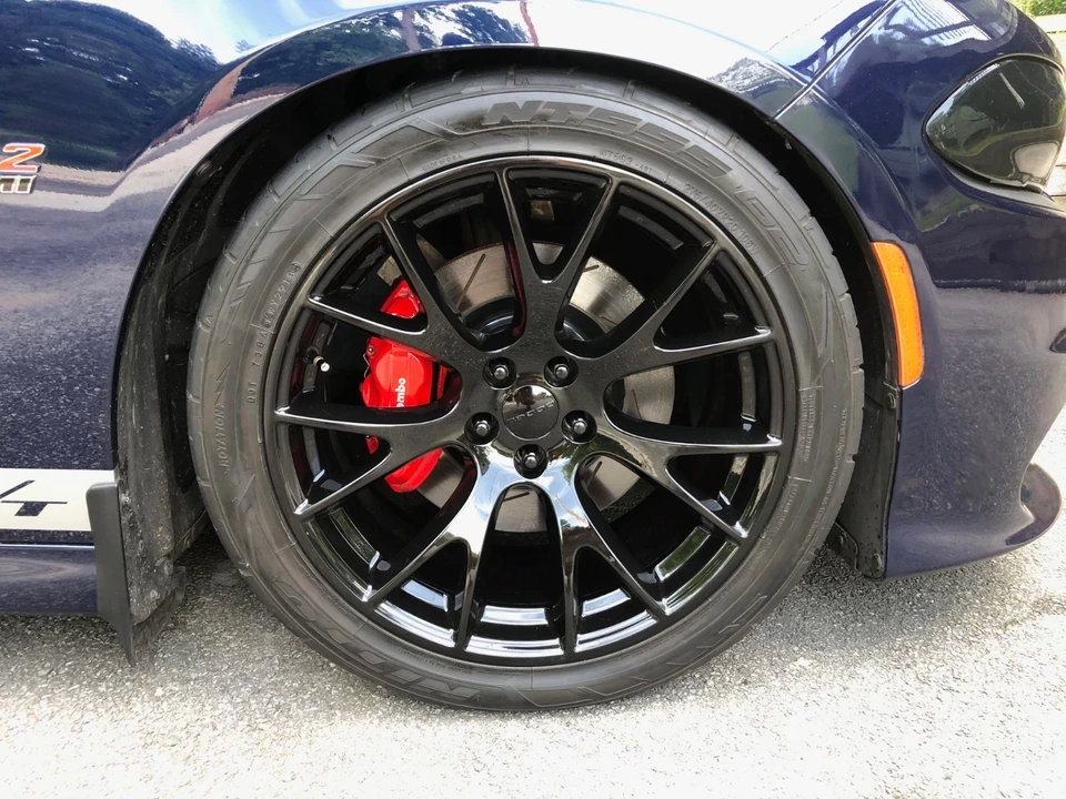 2016 Dodge Charger SRT & 392 7th Gen - Image 9 of 31