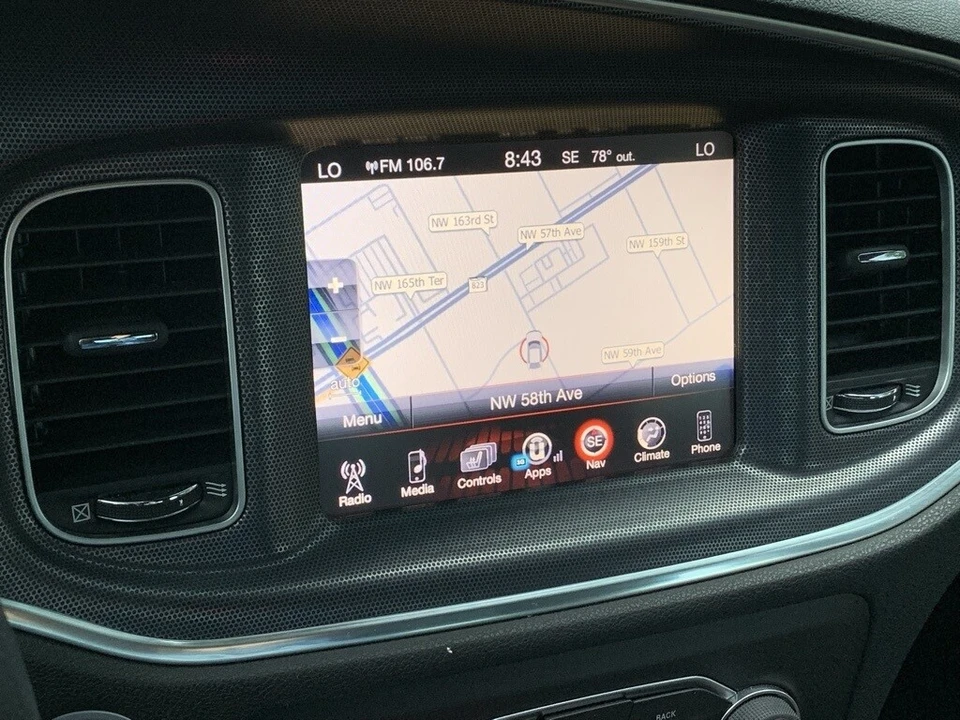 2016 Dodge Charger SRT & 392 7th Gen - Image 7 of 12