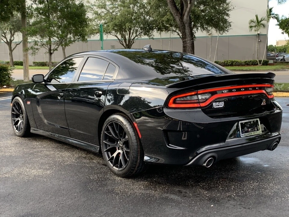 2016 Dodge Charger SRT & 392 7th Gen - Image 4 of 12